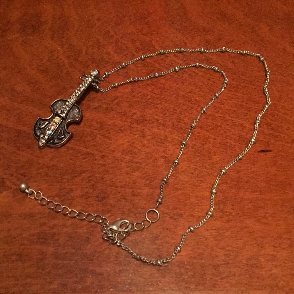 Guitar rhinestone necklace with adjustable chain